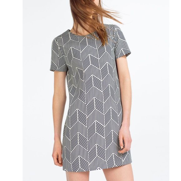 Zara Dresses & Skirts - NEW Zara Geometric Pattern Striped Shift Dress